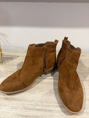 Women's Suede Ankle Boots in Brown
